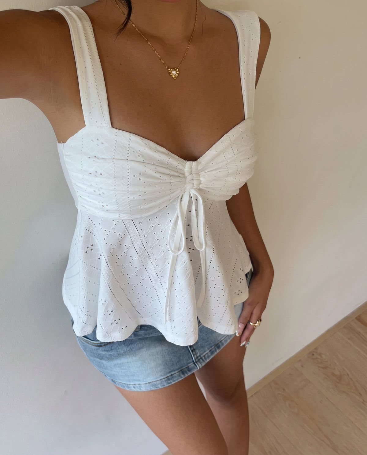 Isla Broderie Top
