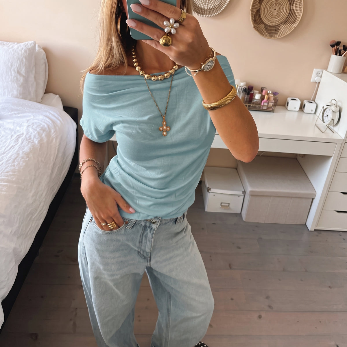 Anna Off-Shoulder Top Turquoise